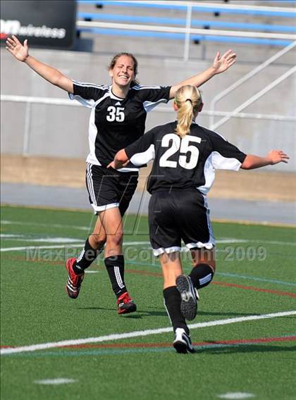 Thumbnail 2 in Fleetwood vs Lancaster Mennonite (PIAA AA Semifinals) photogallery.