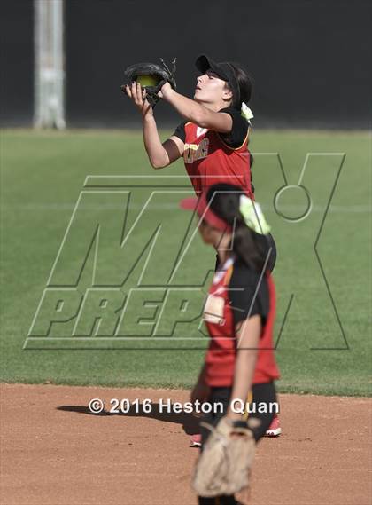 Thumbnail 1 in Woodbridge vs. Fountain Valley (Alan Dugard Classic)  photogallery.