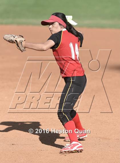 Thumbnail 1 in Woodbridge vs. Fountain Valley (Alan Dugard Classic)  photogallery.