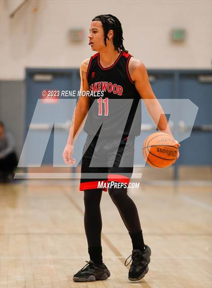 Thumbnail 3 in Lakewood vs Crescenta Valley (CIF SS Div 2AA Round 1 Playoff) photogallery.