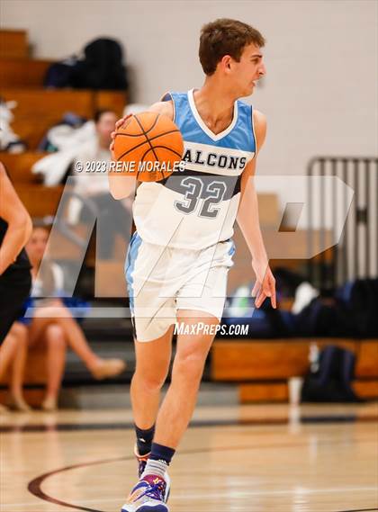 Thumbnail 3 in Lakewood vs Crescenta Valley (CIF SS Div 2AA Round 1 Playoff) photogallery.