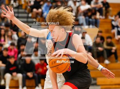 Thumbnail 1 in Lakewood vs Crescenta Valley (CIF SS Div 2AA Round 1 Playoff) photogallery.