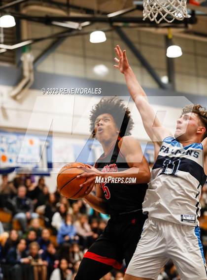 Thumbnail 3 in Lakewood vs Crescenta Valley (CIF SS Div 2AA Round 1 Playoff) photogallery.