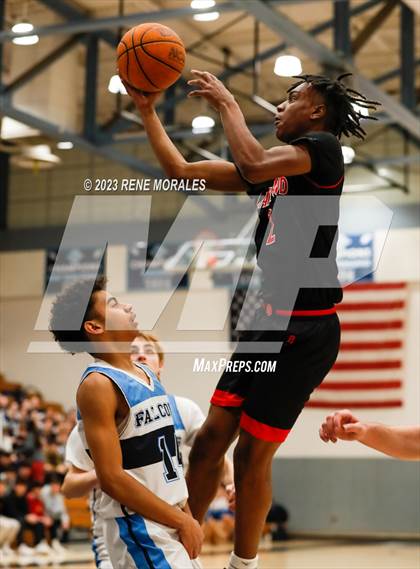 Thumbnail 2 in Lakewood vs Crescenta Valley (CIF SS Div 2AA Round 1 Playoff) photogallery.