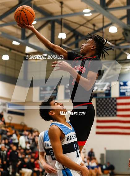 Thumbnail 3 in Lakewood vs Crescenta Valley (CIF SS Div 2AA Round 1 Playoff) photogallery.