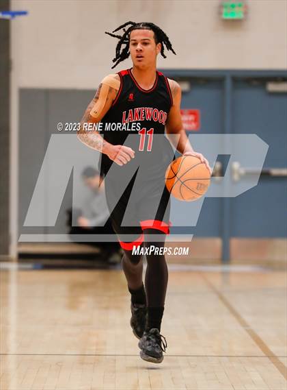 Thumbnail 1 in Lakewood vs Crescenta Valley (CIF SS Div 2AA Round 1 Playoff) photogallery.