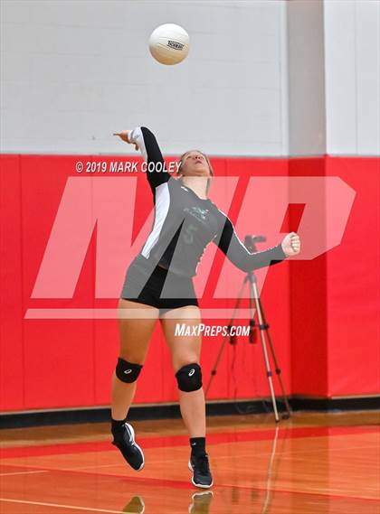 Thumbnail 3 in Frost vs. Rapoport Academy (UIL 2A Bi-District) photogallery.