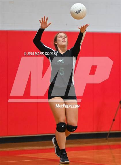 Thumbnail 2 in Frost vs. Rapoport Academy (UIL 2A Bi-District) photogallery.