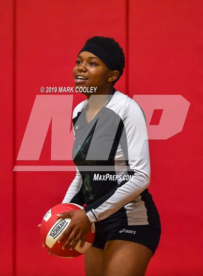 Thumbnail 1 in Frost vs. Rapoport Academy (UIL 2A Bi-District) photogallery.