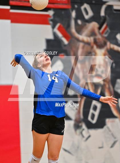 Thumbnail 3 in Frost vs. Rapoport Academy (UIL 2A Bi-District) photogallery.