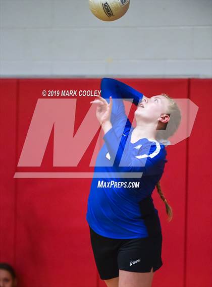 Thumbnail 3 in Frost vs. Rapoport Academy (UIL 2A Bi-District) photogallery.