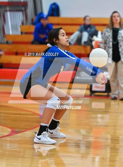 Thumbnail 3 in Frost vs. Rapoport Academy (UIL 2A Bi-District) photogallery.