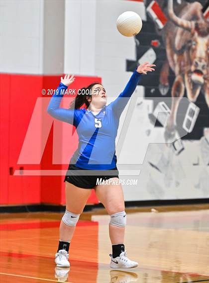 Thumbnail 2 in Frost vs. Rapoport Academy (UIL 2A Bi-District) photogallery.