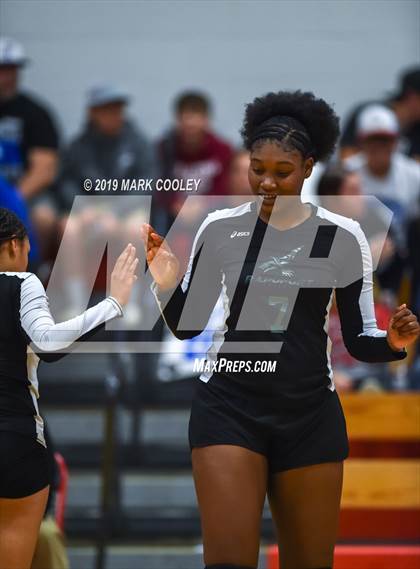 Thumbnail 3 in Frost vs. Rapoport Academy (UIL 2A Bi-District) photogallery.