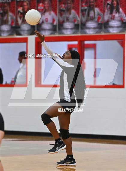 Thumbnail 3 in Frost vs. Rapoport Academy (UIL 2A Bi-District) photogallery.