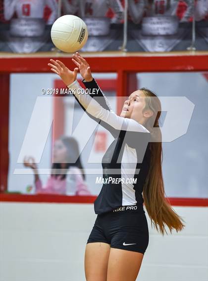 Thumbnail 2 in Frost vs. Rapoport Academy (UIL 2A Bi-District) photogallery.