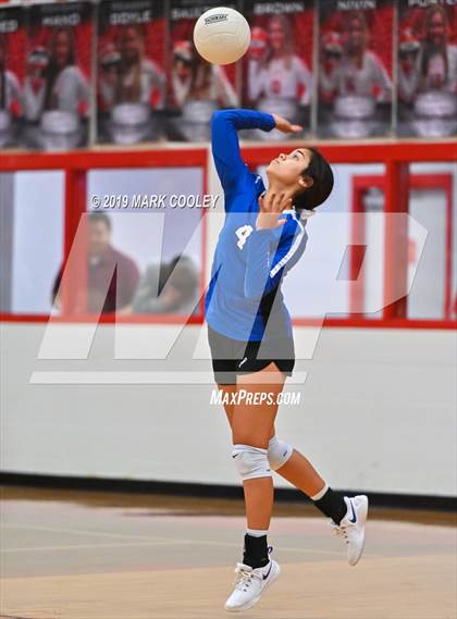 Thumbnail 3 in Frost vs. Rapoport Academy (UIL 2A Bi-District) photogallery.