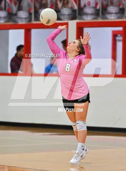 Thumbnail 3 in Frost vs. Rapoport Academy (UIL 2A Bi-District) photogallery.