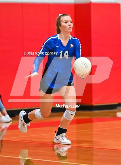 Thumbnail 3 in Frost vs. Rapoport Academy (UIL 2A Bi-District) photogallery.
