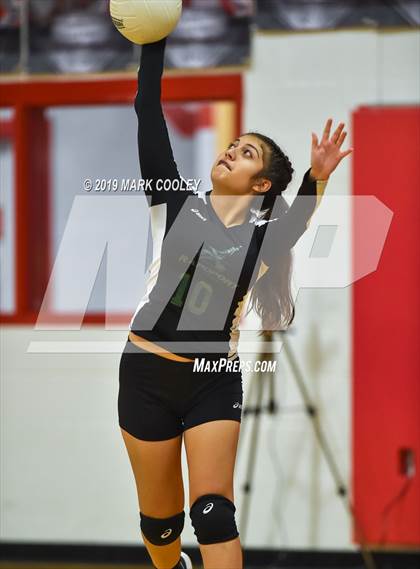 Thumbnail 1 in Frost vs. Rapoport Academy (UIL 2A Bi-District) photogallery.
