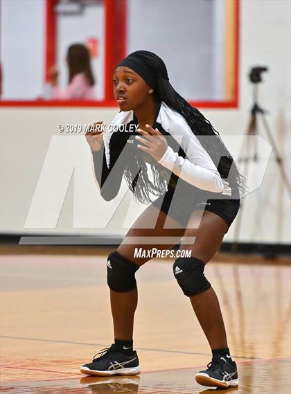 Thumbnail 3 in Frost vs. Rapoport Academy (UIL 2A Bi-District) photogallery.