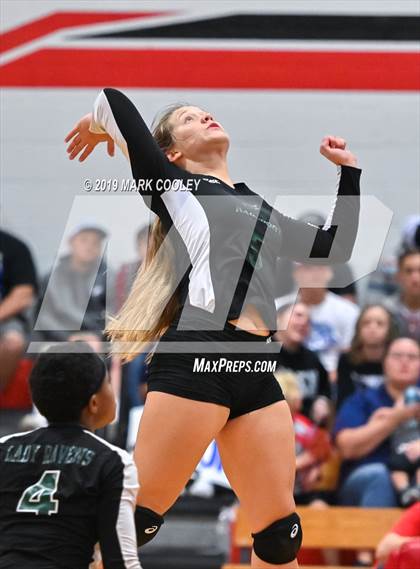 Thumbnail 1 in Frost vs. Rapoport Academy (UIL 2A Bi-District) photogallery.