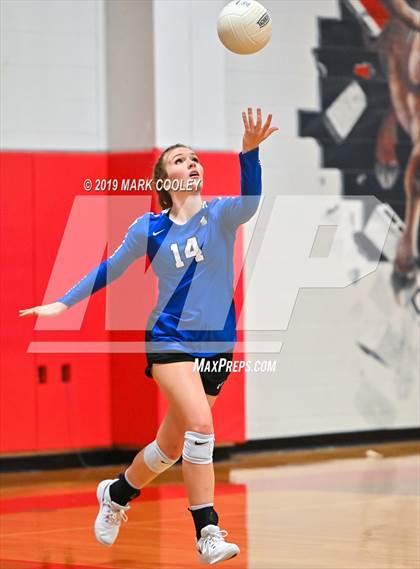 Thumbnail 2 in Frost vs. Rapoport Academy (UIL 2A Bi-District) photogallery.