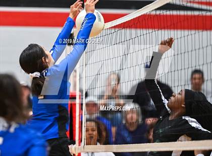 Thumbnail 2 in Frost vs. Rapoport Academy (UIL 2A Bi-District) photogallery.