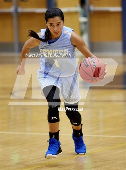 Thumbnail 3 in Center vs Franklin (Rosemont Tournament) photogallery.
