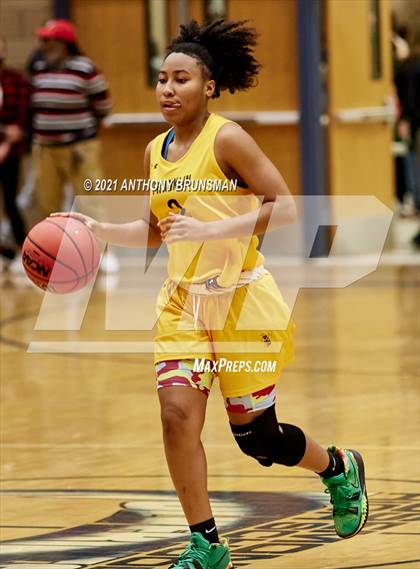 Thumbnail 2 in Center vs Franklin (Rosemont Tournament) photogallery.
