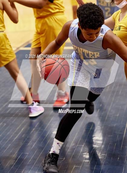 Thumbnail 3 in Center vs Franklin (Rosemont Tournament) photogallery.