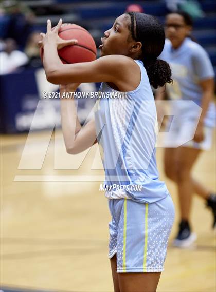 Thumbnail 1 in Center vs Franklin (Rosemont Tournament) photogallery.