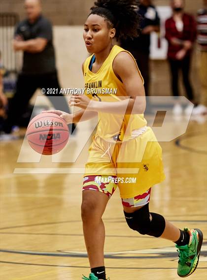 Thumbnail 3 in Center vs Franklin (Rosemont Tournament) photogallery.