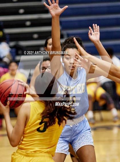 Thumbnail 1 in Center vs Franklin (Rosemont Tournament) photogallery.