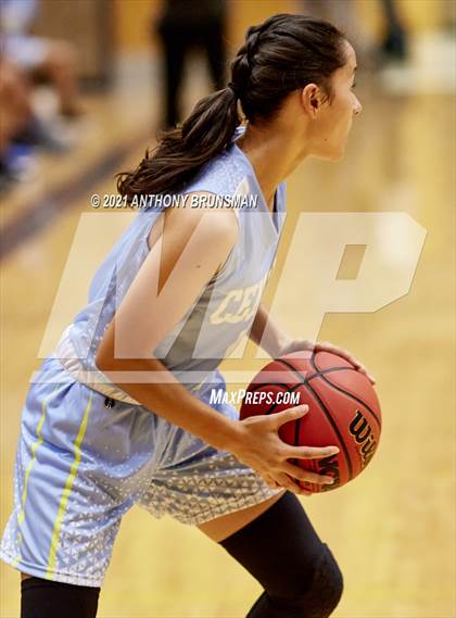 Thumbnail 1 in Center vs Franklin (Rosemont Tournament) photogallery.