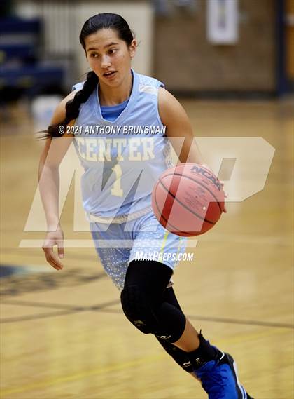 Thumbnail 2 in Center vs Franklin (Rosemont Tournament) photogallery.