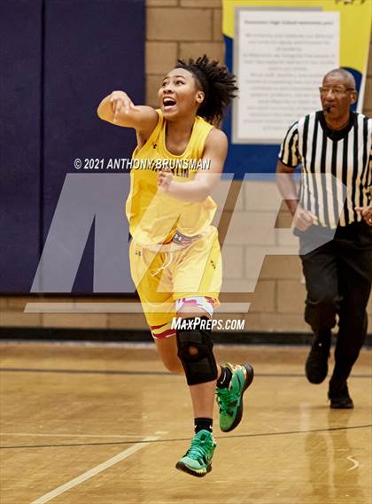 Thumbnail 2 in Center vs Franklin (Rosemont Tournament) photogallery.