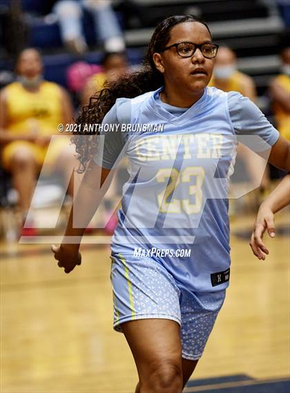 Thumbnail 1 in Center vs Franklin (Rosemont Tournament) photogallery.