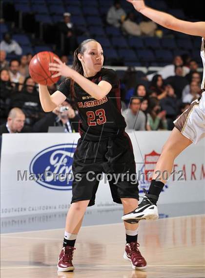 Thumbnail 2 in Alemany vs. Laguna Hills (CIF SS D3AA Final) photogallery.