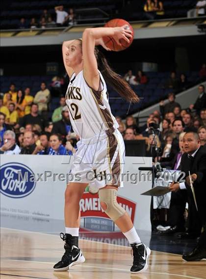 Thumbnail 1 in Alemany vs. Laguna Hills (CIF SS D3AA Final) photogallery.