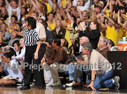 Thumbnail 1 in Alemany vs. Laguna Hills (CIF SS D3AA Final) photogallery.