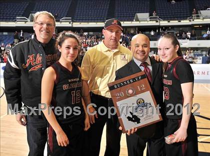 Thumbnail 3 in Alemany vs. Laguna Hills (CIF SS D3AA Final) photogallery.