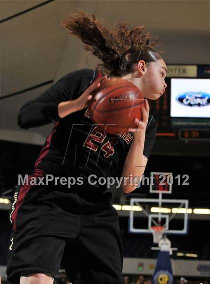 Thumbnail 3 in Alemany vs. Laguna Hills (CIF SS D3AA Final) photogallery.