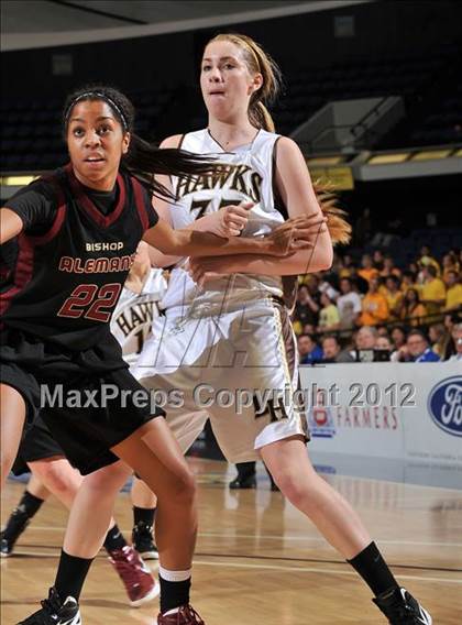 Thumbnail 1 in Alemany vs. Laguna Hills (CIF SS D3AA Final) photogallery.