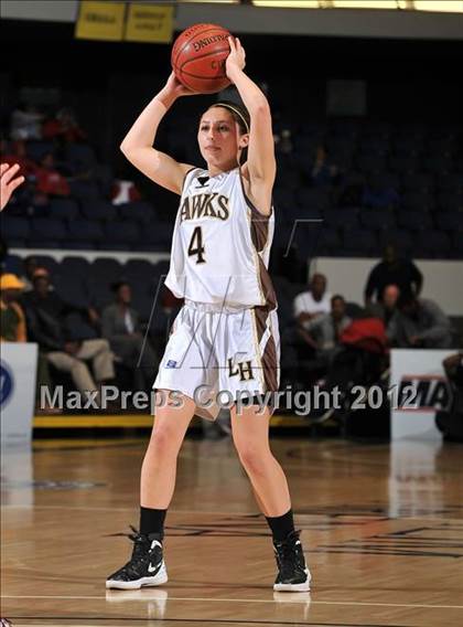 Thumbnail 3 in Alemany vs. Laguna Hills (CIF SS D3AA Final) photogallery.