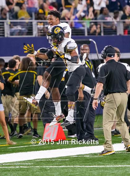 Thumbnail 1 in Rockwall-Heath vs. Garland (Southwest Showcase) photogallery.
