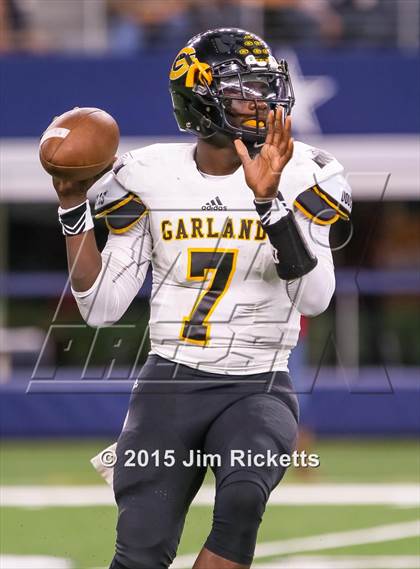 Thumbnail 2 in Rockwall-Heath vs. Garland (Southwest Showcase) photogallery.