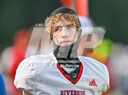 Thumbnail 3 in Riverside @ J.L. Mann photogallery.