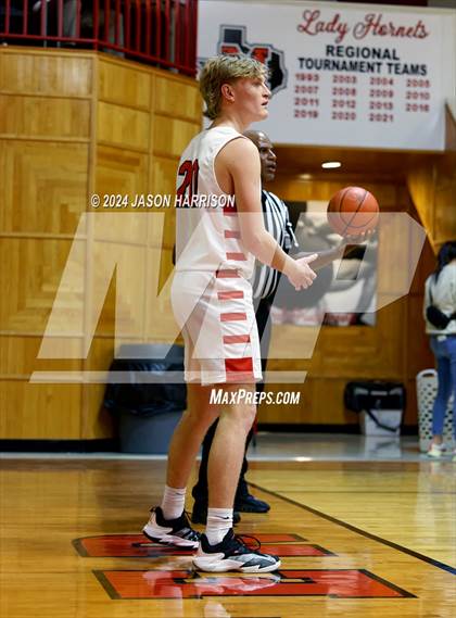Thumbnail 3 in Collinsville @ Muenster photogallery.
