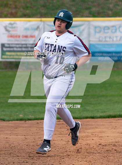 Thumbnail 2 in Taylor Allderdice @ Shaler Area photogallery.